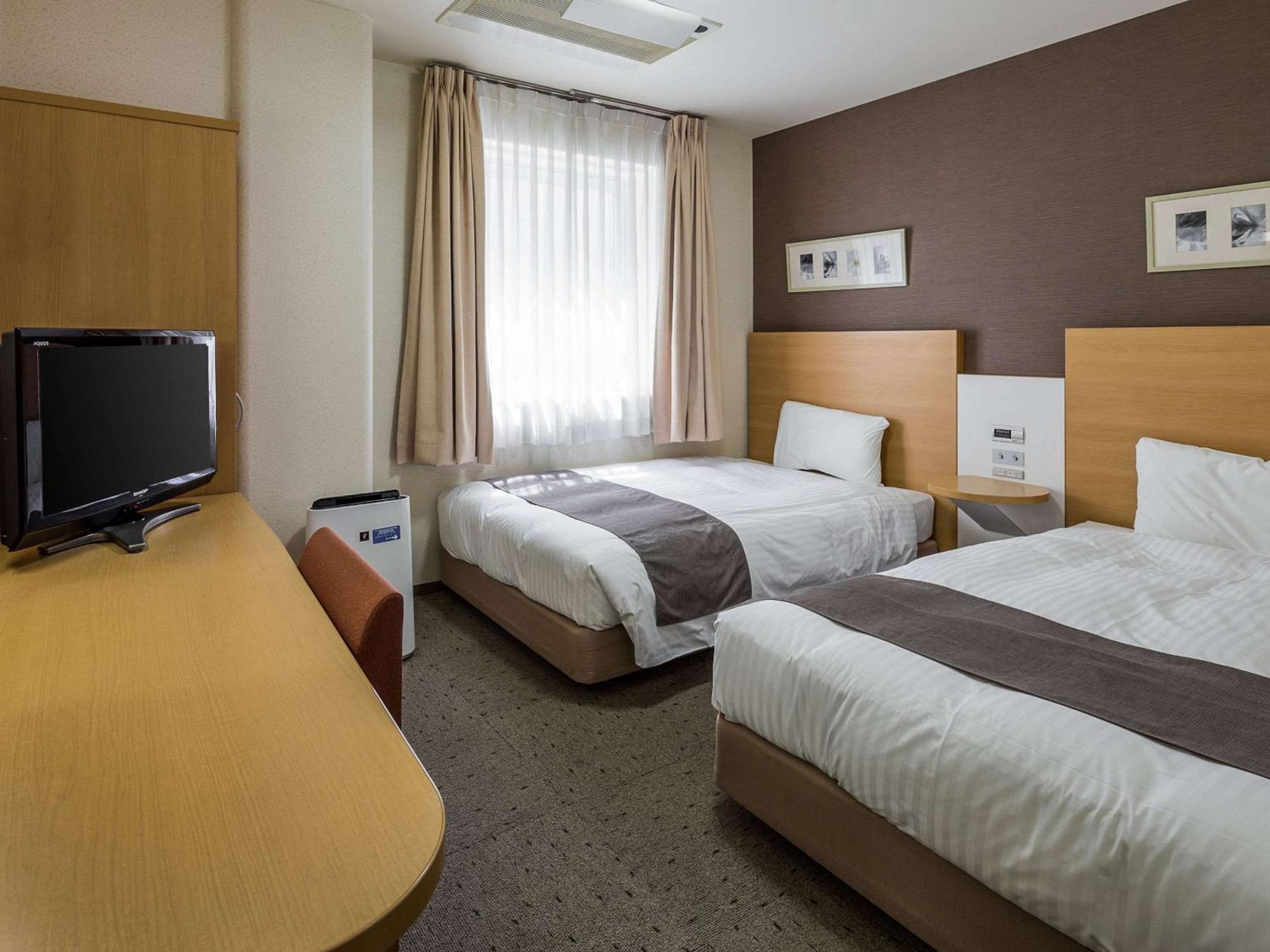 Comfort Hotel Тендо Екстериор снимка